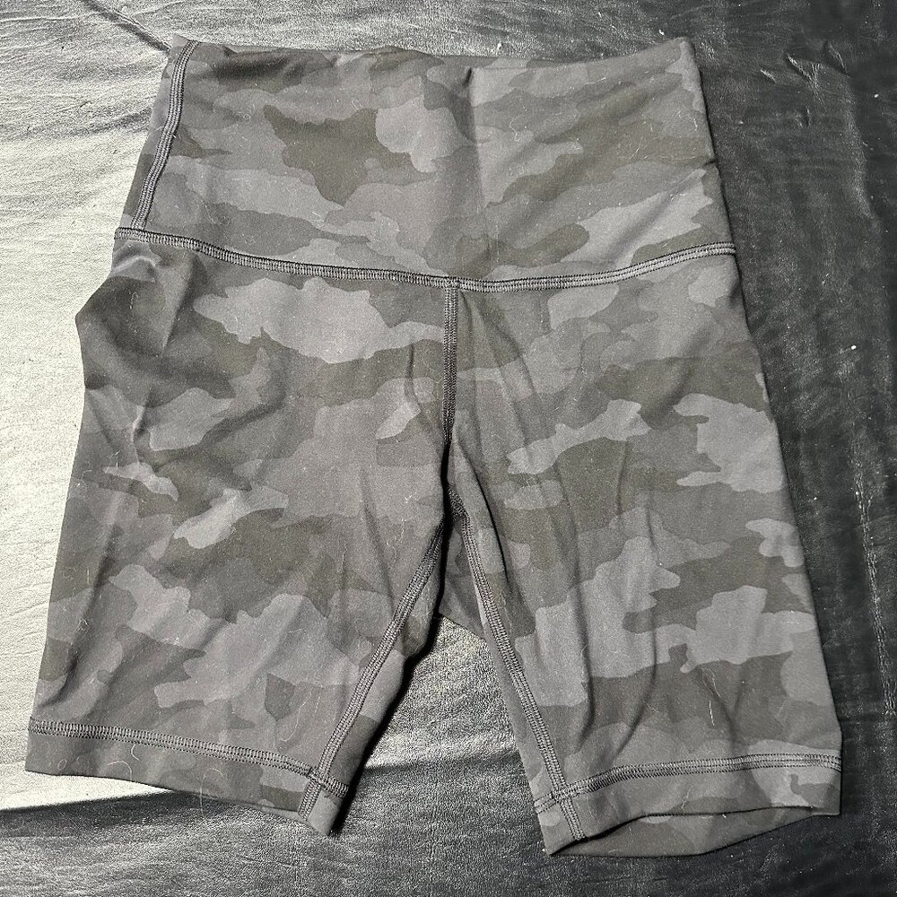 Lululemon High-Rise Spandex